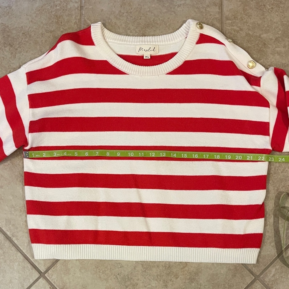 Marled Red and White Striped Sweater XL - Picture 7 of 10